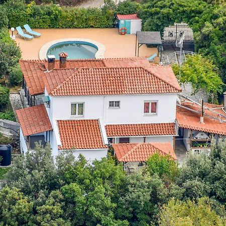 Villa Mitzelos Moni Evaggelistrias Eksteriør bilde